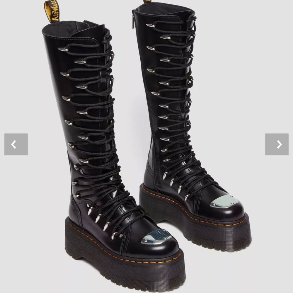DR MARTENS 1B60 MAX LACE UP KNEE HIGH PLATFORM BOOTS